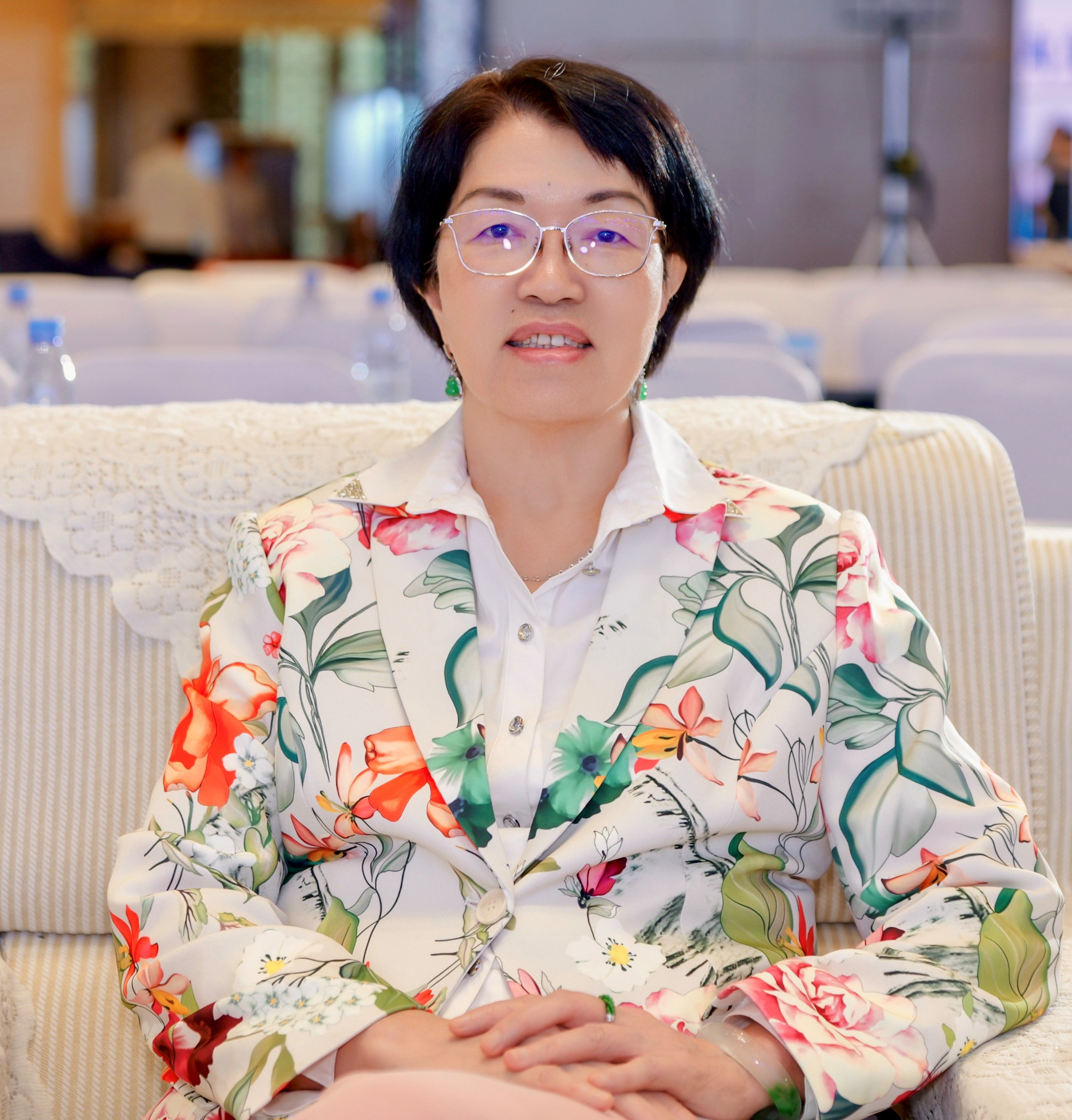 Ms Chiang